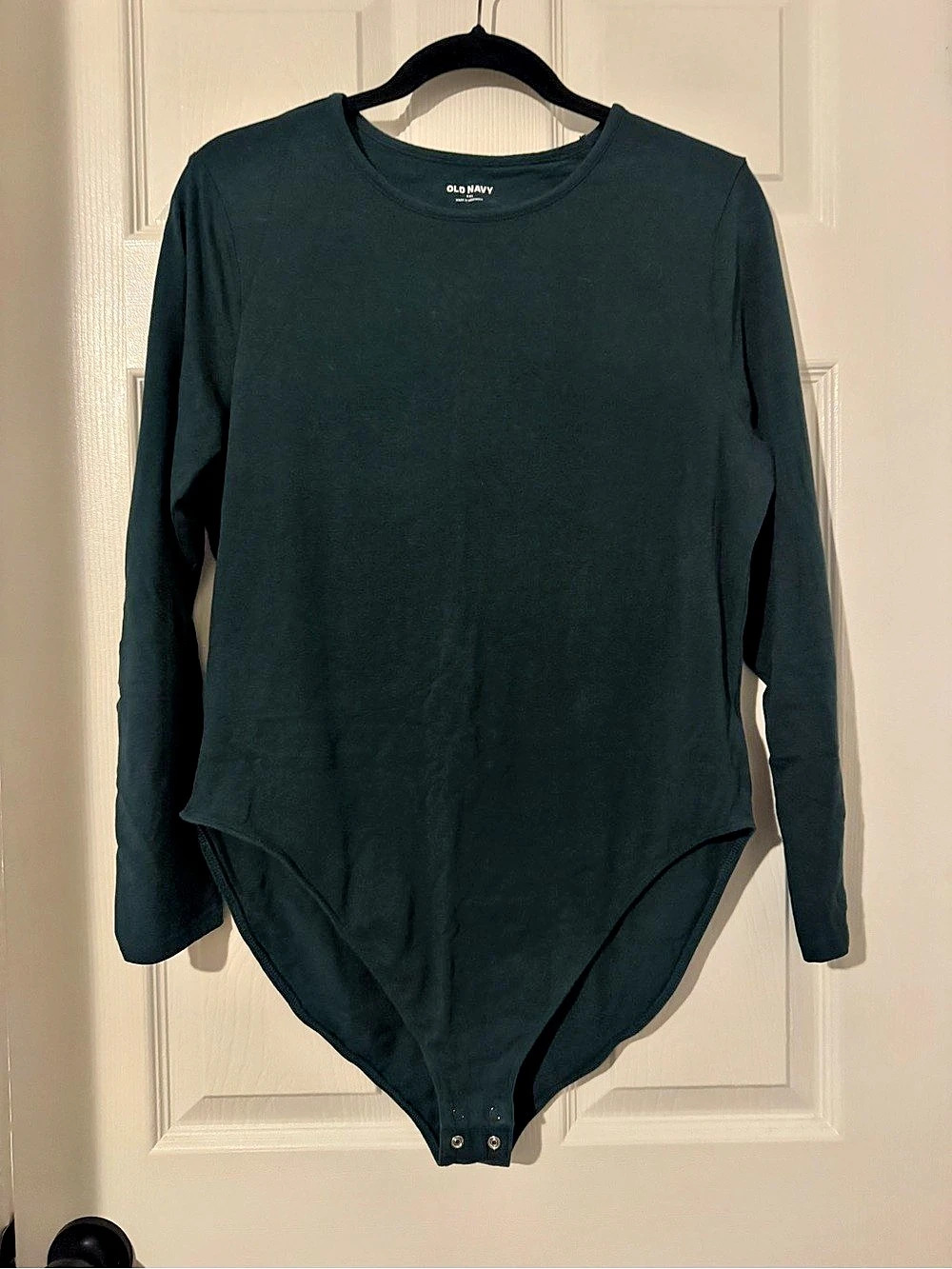 Old Navy Long-Sleeve Crew-Neck Bodysuit in Green